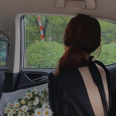 看手机穿大秦 给秦始皇邮寄望远境