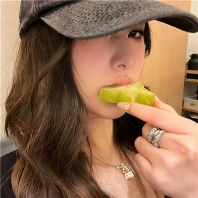 分秒闭睁